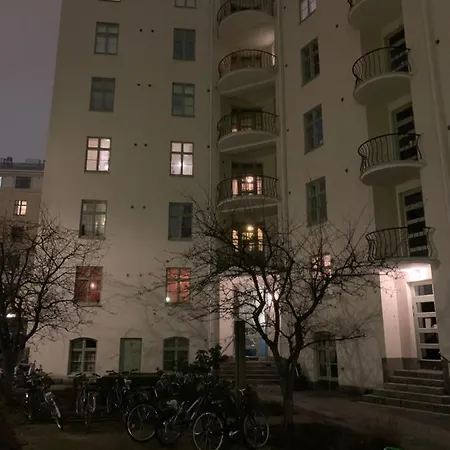 아파트 Rustic Black And White 헬싱키